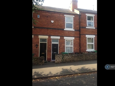 2 bedroom terraced house for rent in Allington Avenue, Nottingham, NG7