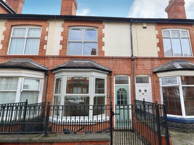 2 bedroom terraced house for rent in Church Avenue, West End, Leicester, LE3