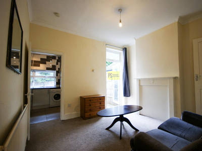 2 bedroom terraced house for rent in Harborne Park Road - student property, B17