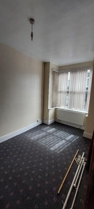 2 bedroom terraced house for rent in Walsgrave Road, Coventry, West Midlands, CV2