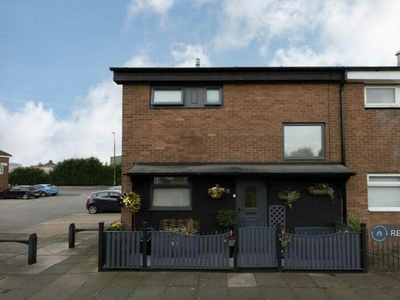 3 bedroom end of terrace house for rent in Rockley Gardens, Salford, M6