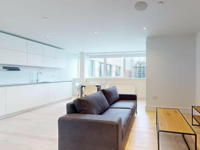 3 bedroom flat for rent in North End Road, HA9