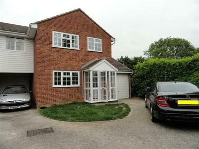 3 bedroom house for rent in Barn Green, Springfield, Chelmsford, CM1 6UG, CM1