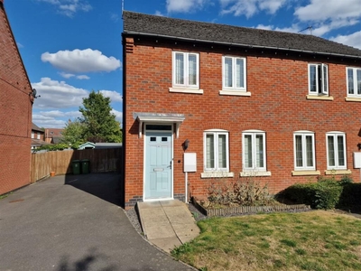 3 bedroom semi-detached house for rent in Buddon Close, Bradgate Heights, Leicester, LE3