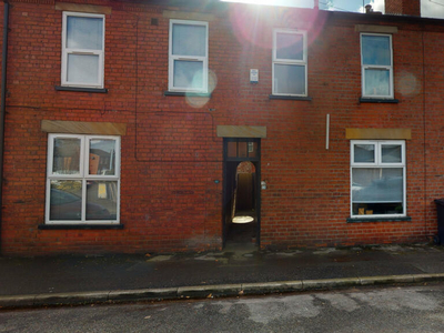 3 bedroom terraced house for rent in Three Bedroom Student House - 48 Peel Street, Lincoln, LN5
