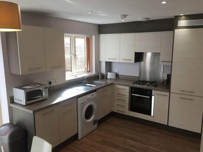 3 bedroom town house for rent in Kilby Mews, CV1