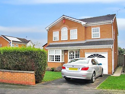 4 bedroom detached house for rent in Kindlewood Drive, Chilwell, Nottingham, NG9 6NE, NG9