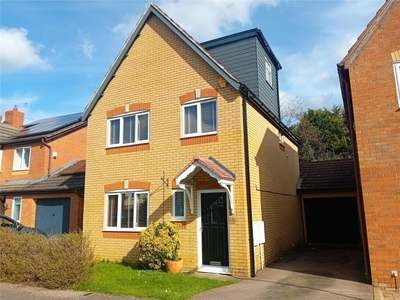 4 bedroom detached house for rent in Pennycress Way, Newport Pagnell, Buckinghamshire, MK16