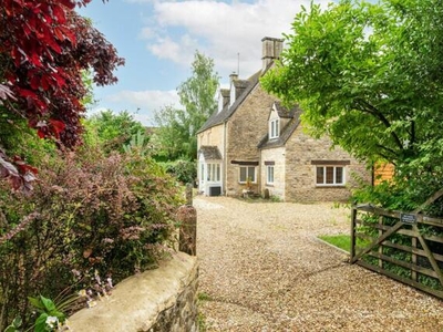 5 Bedroom House Bourton On Water Gloucestershire