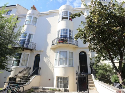 5 bedroom maisonette for rent in Montpelier Road, Brighton, BN1