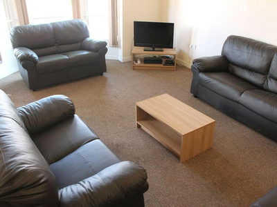 6 bedroom flat for rent in Mansfield Road, City Centre, Nottingham, NG1