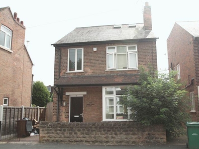 6 bedroom house of multiple occupation for rent in Highfield Road, Nottingham, NG7