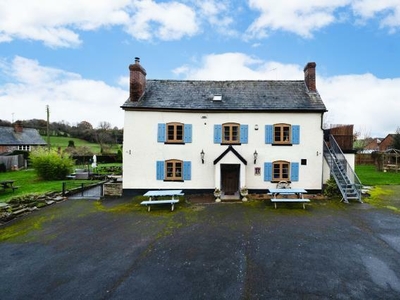 6 Bedroom House Wye Herefordshire