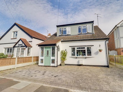 Detached house for sale in Gordon Road, Leigh-On-Sea SS9