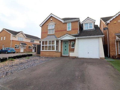 Detached house for sale in Smithcombe Close, Barton Le Clay, Bedfordshire MK45
