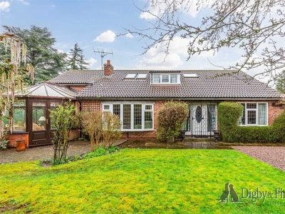 Detached house for sale in The Posts, Cropwell Butler, Nottinghamshire NG12
