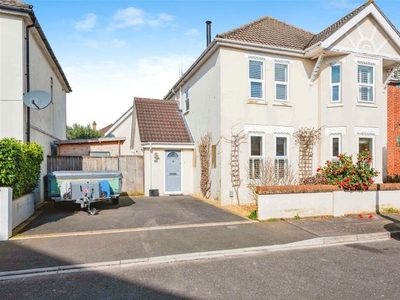 Detached house for sale in Wickham Road, Pokesdown, Bournemouth BH7