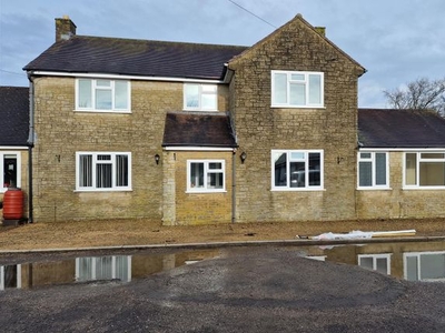 Detached house to rent in Bruton Road, Charlton Musgrove, Wincanton BA9