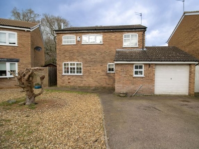 Detached house to rent in Pennine Close, Oadby, Leicester LE2