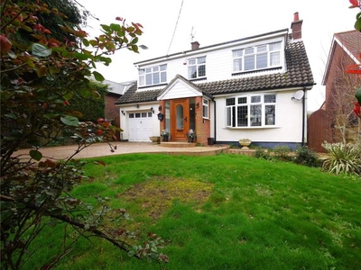 Detached house to rent in Spring Pond Meadow, Hook End, Brentwood, Essex CM15