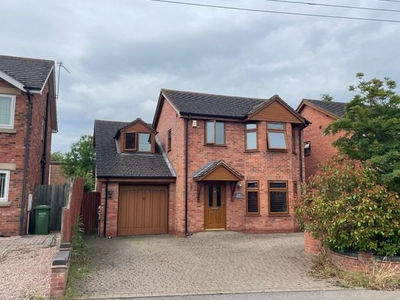 Detached house to rent in Wadborough Road, Littleworth WR5