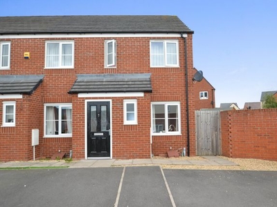 End terrace house to rent in Farmers Gate, Newport TF10