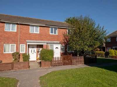 End terrace house to rent in Millfield Close, Chichester PO19