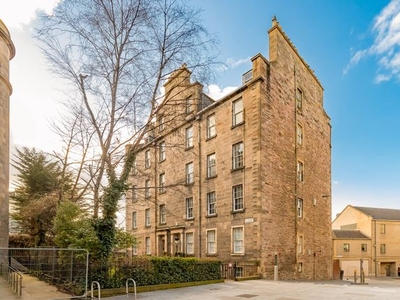 Flat for sale in 26/1 St. James Square, New Town, Edinburgh EH1