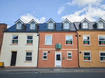 Flat to rent in 67-69 Victoria Road, Old Town, Swindon SN1