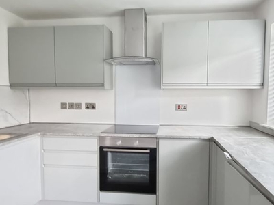 Flat to rent in 9 Glen Road, Nether Edge S7