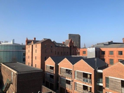 Flat to rent in Argyle Street, Liverpool L1