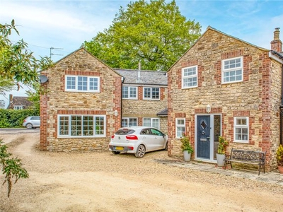 Flat to rent in Brooklyn House, Blunsdon, Swindon, Wiltshire SN26