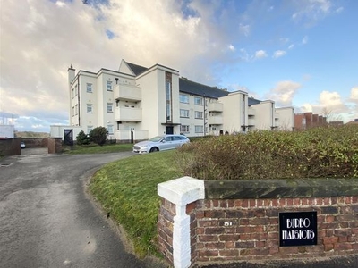 Flat to rent in Burbo Mansions, Burbo Bank Road South, Blundellsands L23