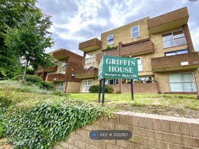 Flat to rent in Griffin House, Birmingham B16