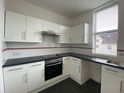 Flat to rent in Palmerston Road, Boscombe, Bournemouth BH1