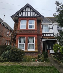 Flat to rent in St. Botolphs Road, Worthing BN11