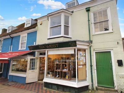 Flat to rent in West Street, Alresford, Hampshire SO24