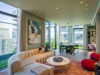 Penthouse for sale in The Penthouse, Wardian E14