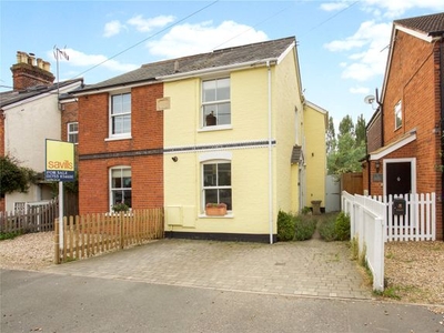Semi-detached house to rent in Sidmouth Cottages, Bracknell Road, Brock Hill, Berkshire RG42