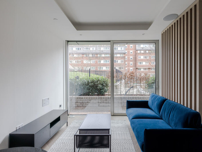 Studio apartment for rent in The Haydon, London, EC3N