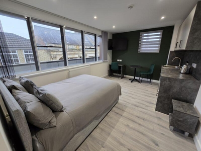 Studio flat for rent in Cross Street Court, Peterborough - ALL BILLS INCLUDED!, PE1