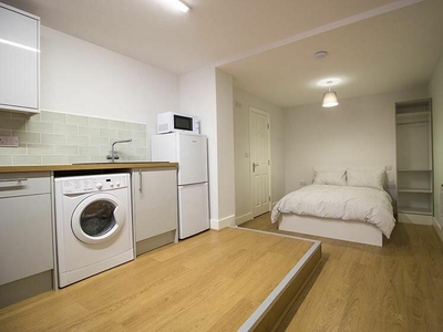 Studio flat for rent in Flat 15, 224 North Sherwood Street, Nottingham, NG1 4EB, NG1