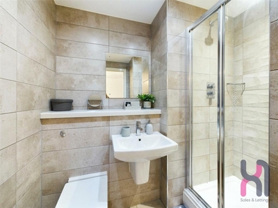 Property for rent in The Tower, 19 Plaza Boulevard, Liverpool, L8