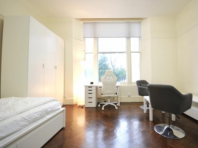 Studio flat for rent in Westbourne Terrace, London W2 6QS, W2