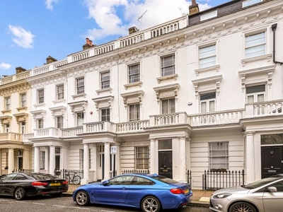 Terraced house for sale in Cumberland Street, Abbots Manor SW1V