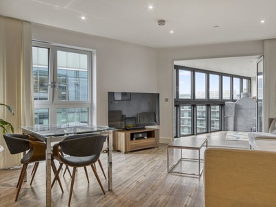 Flat for sale in New Drum Street, London E1