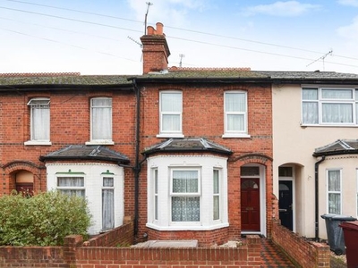 Terraced house to rent in Beecham Road, Reading RG30