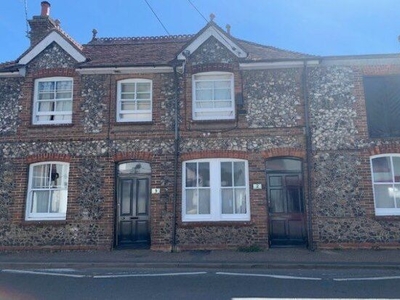 Terraced house to rent in Claremont, Steyning BN44