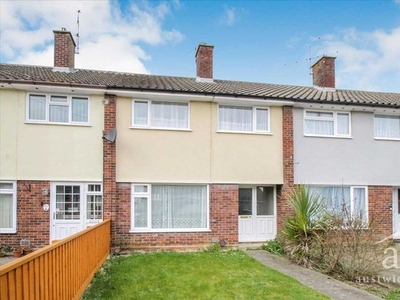 Terraced house to rent in Coral Drive, Ipswich IP1