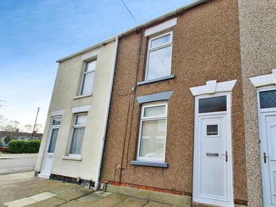Terraced house to rent in Saunders Street, Grimsby, Lincolnshire DN31